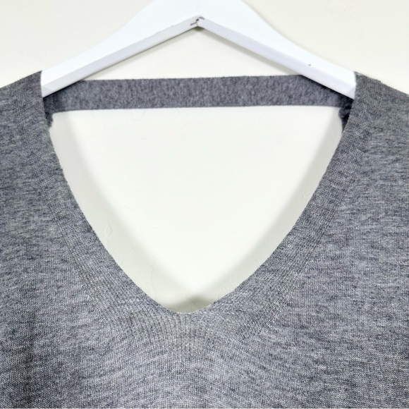 Vimmia Shavasana Reversible Sweater Dark Gray - Picture 4 of 11
